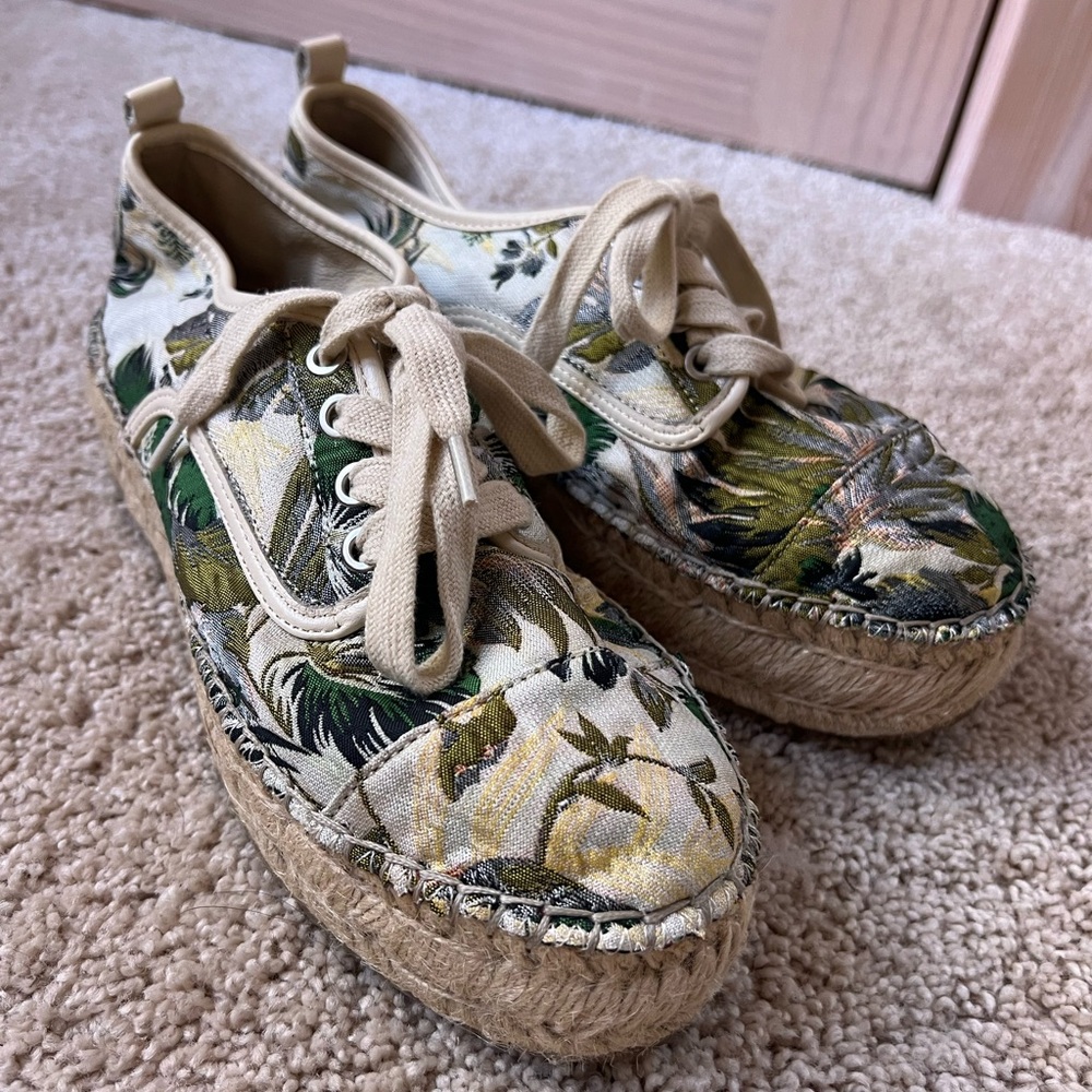 J/Slides
